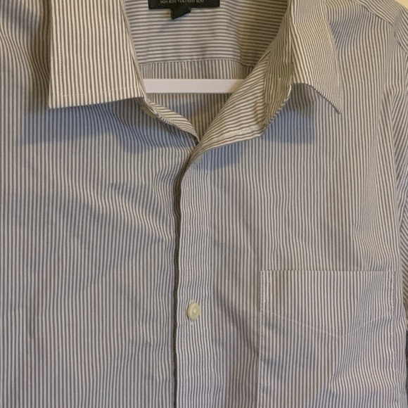 BANANA REPUBLIC Mens XL NON-IRON TAILORED SLIM FIT Gray BUTTON DOWN SHIRT - Picture 2 of 7